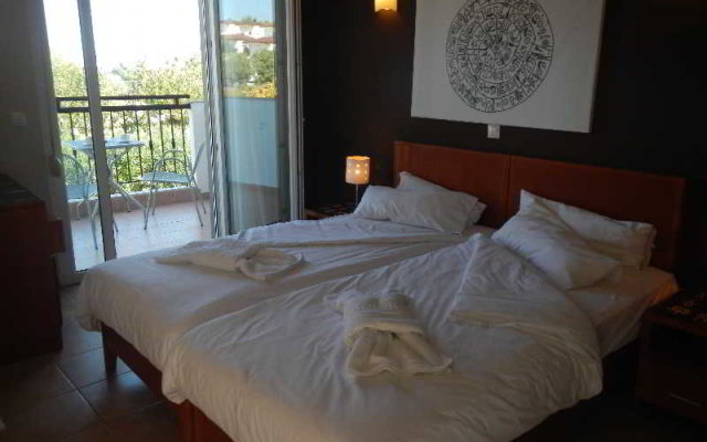 Ampelia Hotel Kassandra