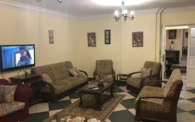 Three bedrooms apartment Degla Maadi