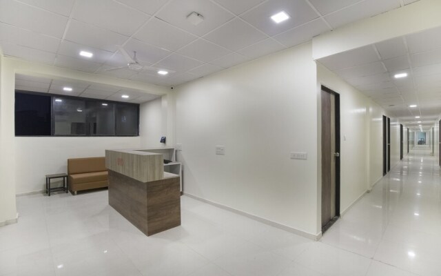 Oyo Flagship 39798 Nirmala Convent Road