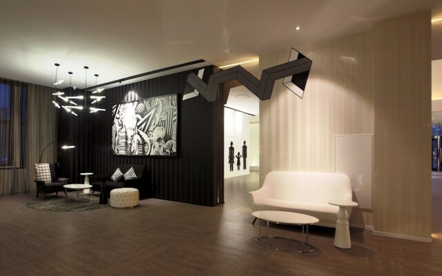 Crystal Orange Hotel