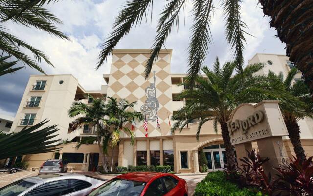 The Sea Lord Hotel & Suites (Adults Only)