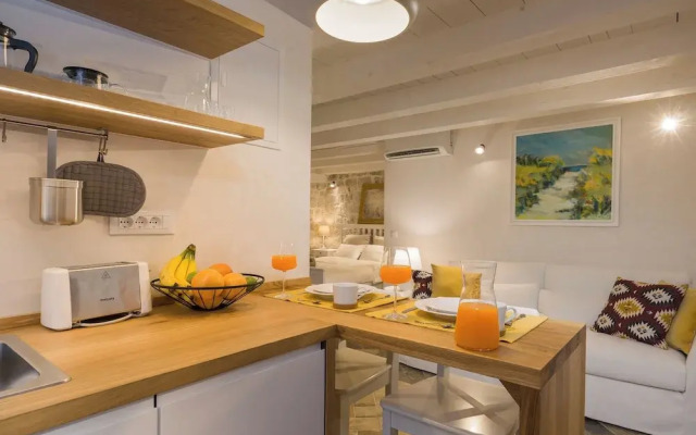 Luxury Apartment Lina - II