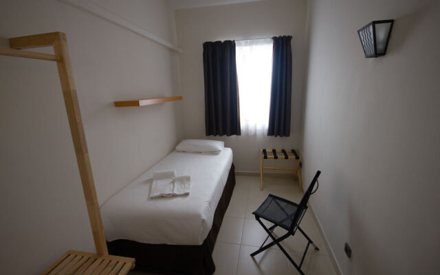 Suites Boutique Jardines del Montornés