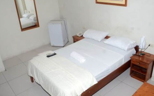 Amazon Green Hotel