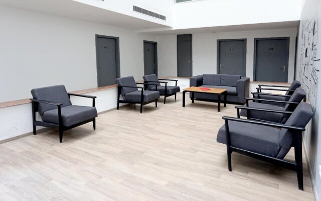 Oyo Townhouse 027 Sector 15 Gurgaon