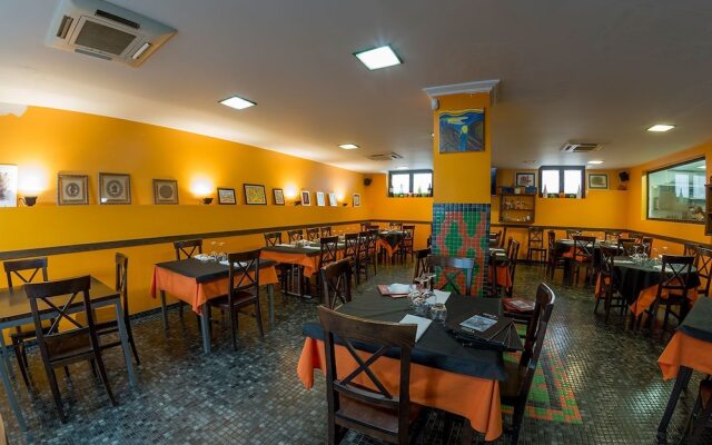 Hotel Asador O Callejón De Belchite