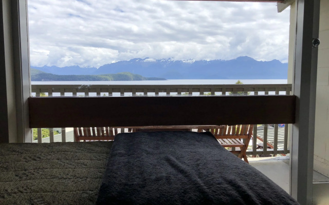 Te Anau Manapouri Lake Hotel