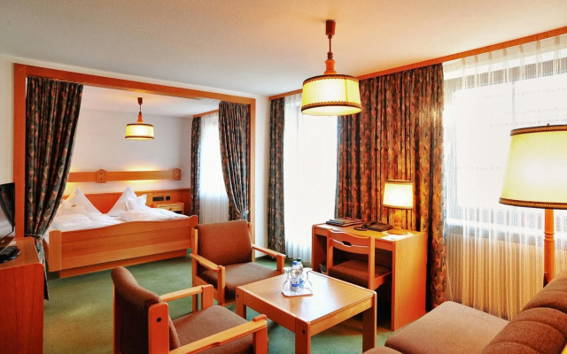 Gasthof Hotel Zum Hirsch***S