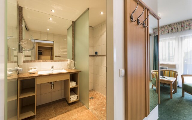 Familien- & Vitalhotel Auenhof