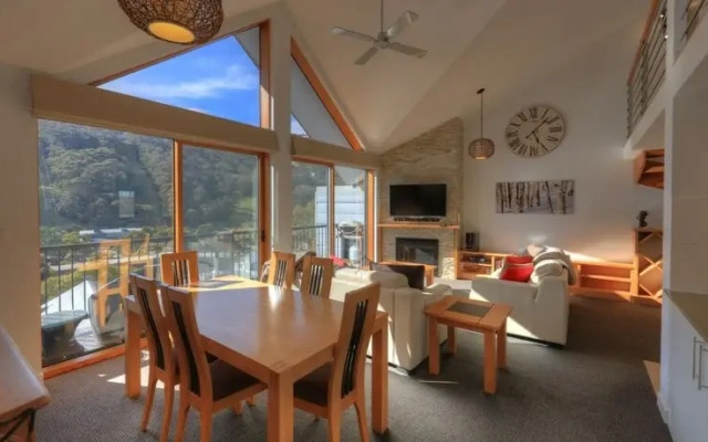 Snowgoose Apartments