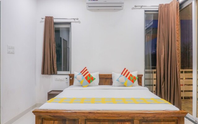OYO 22274 Home Hill View 3BHK Villa Tungrali Lake