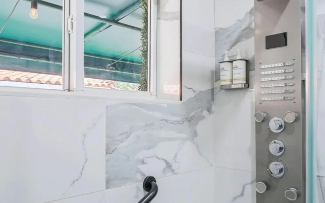 Vacay Spot Large Family Vacation Rental 4to23guest