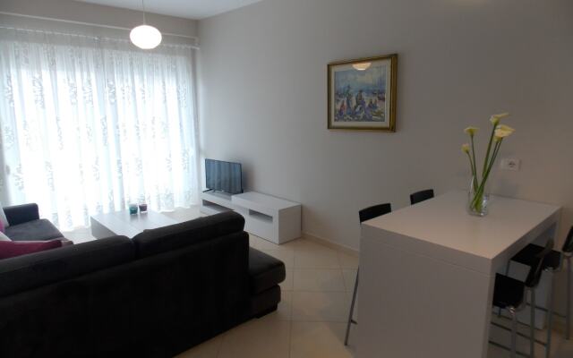 Blue Residence