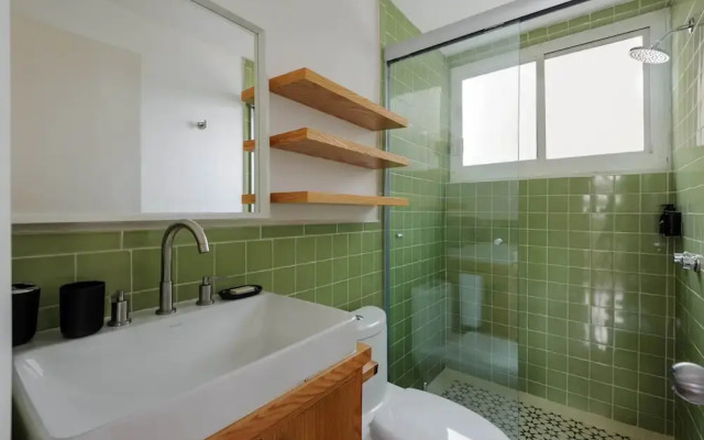 w Lovely 3BR w Fantastic Balcony in Condesa