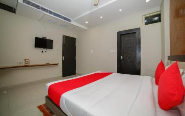 OYO 22752 Hotel Celebration Inn