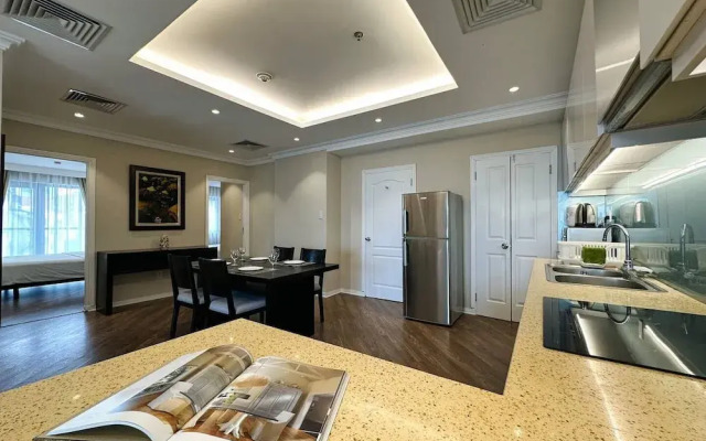 Skyline Tower - Service Apartments