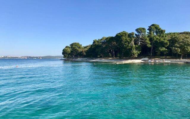 Marina Hotel - Restaurant