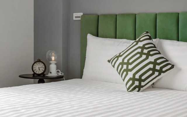 Knock Knock style inn