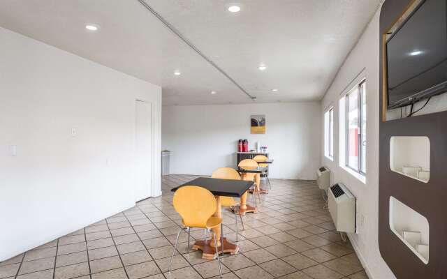 Motel 6 Albuquerque, NM - Northeast