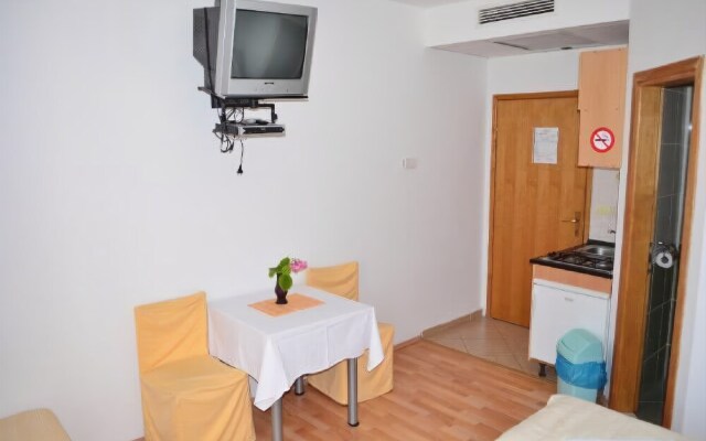 Apartments Mato