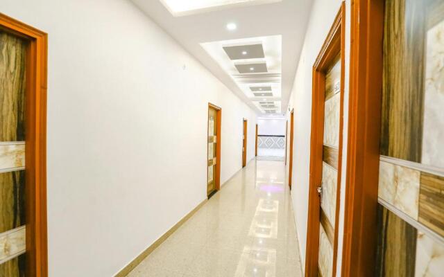 Fabhotel Ks Grand