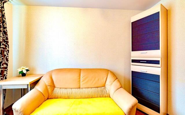 Relax Apart on Chapaev Street 7