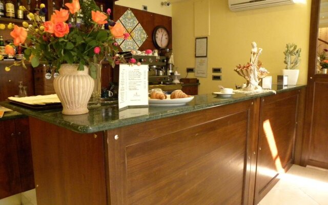 Albergo Heaven E del Benessere