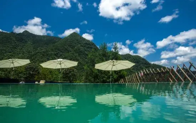 Nvue Resorts Zhangjiajie