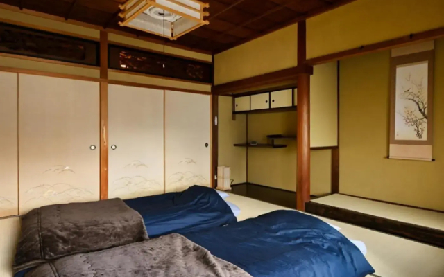 Yuzan apartment Sanjo