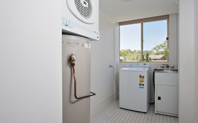 Seaspray, Unit 3/4 Intrepid Close