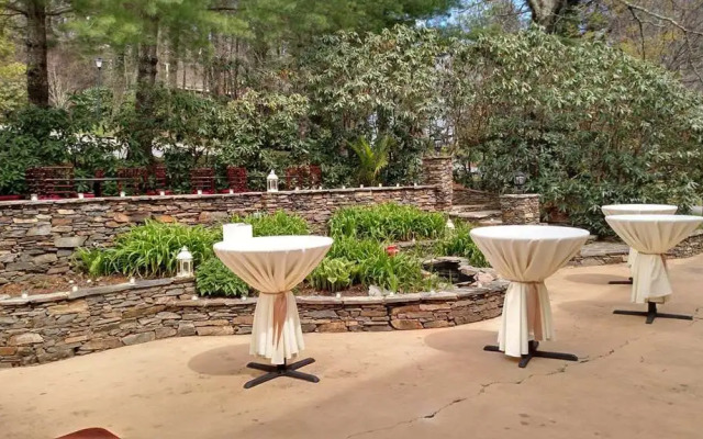 Green Park Inn
