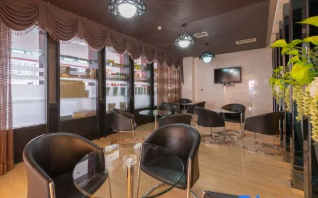 Junyi International Hotel