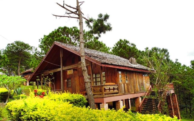 Phouchan Resort