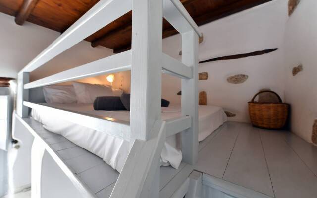 Kastro Cozy Guesthouse