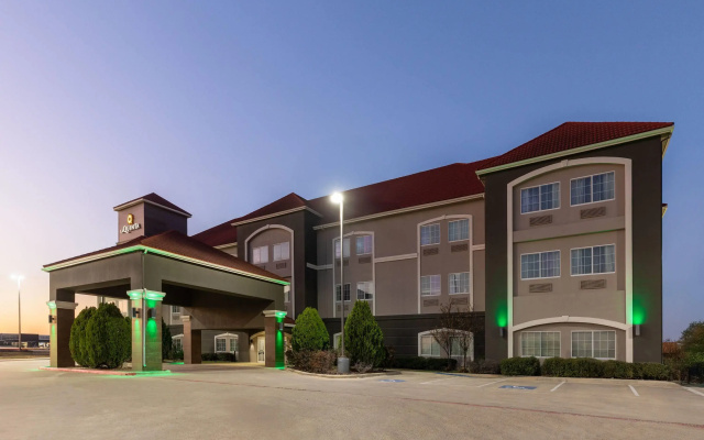 La Quinta Inn & Suites by Wyndham Kyle - Austin South