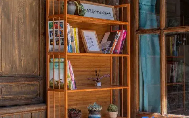 Lijiang Ancient City Yunxi Inn