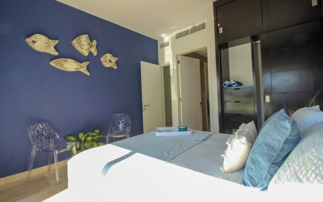 Resort Amenities Penthouse by Olahola
