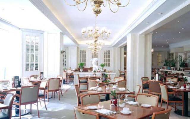 The Grand Suite