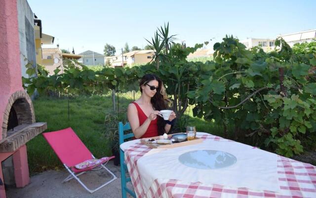 Private Villa AKOBARA, 2km from city center