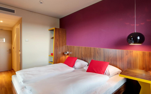 MEININGER Hotel Frankfurt Main / Airport