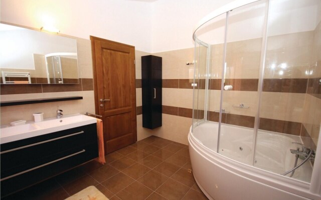 Awesome Home in Vodnjan With Wifi and 3 Bedrooms