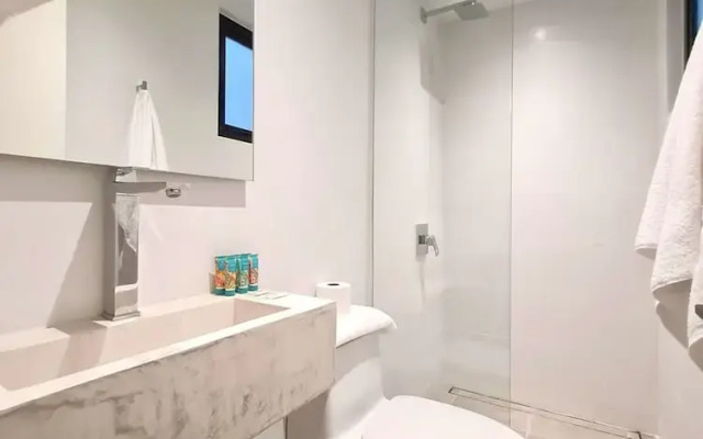 w Sunny 2BR With Rooftop Pool In Casco Antiguo
