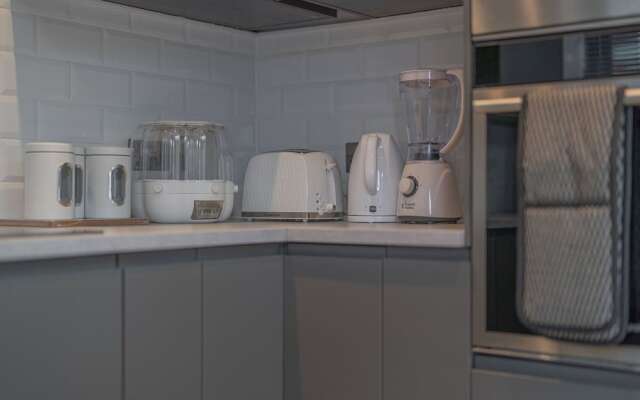 Stunning 3 Bedroom House-tottenham Stadium-parking