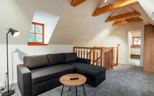 Resla Residence