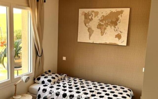 Villa avec piscine privative