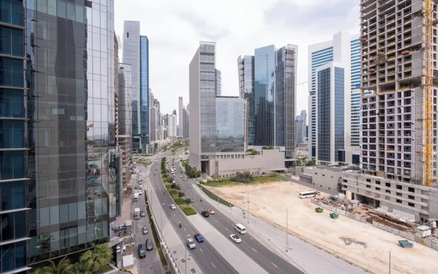 Chic 1BR Retreat in Business Bay