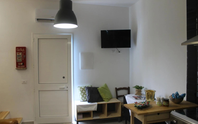 Villa Atena Baia Cornino