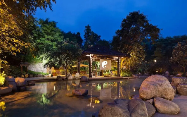 Howard Johnson Conference Resort Chengdu