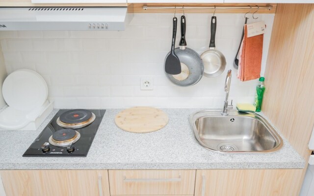 Comfy and Cozy Stay 1BR at Skandinavia Apartment