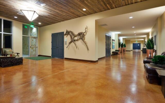 Holiday Inn San Antonio Northwest - SeaWorld Area